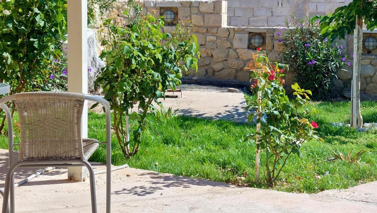 Guest House Tsanes Pinakokhorion Exterior photo
